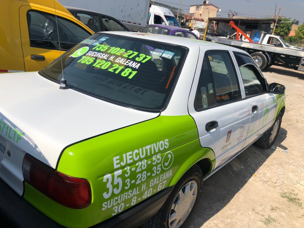 ¿Cuánto me cobra un taxi de Cuautla a Cuernavaca